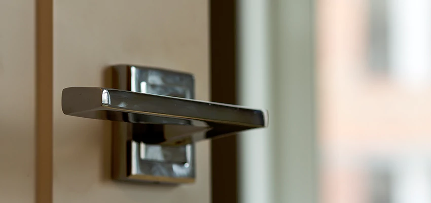 Door Lever Knob Repair in Shasta Lake, California