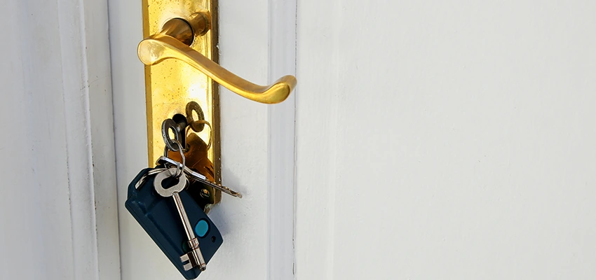 Broken Door Key Extraction in Shasta Lake, CA